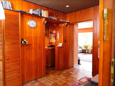 Einfamilienhaus Langenselbold - Helles Wohnzimmer mit Parkettboden